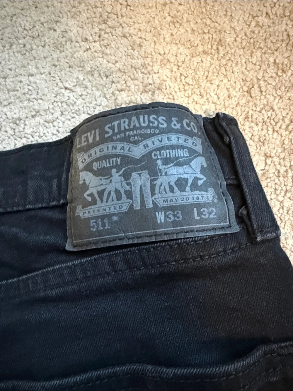 Men's Black Levi Jeans